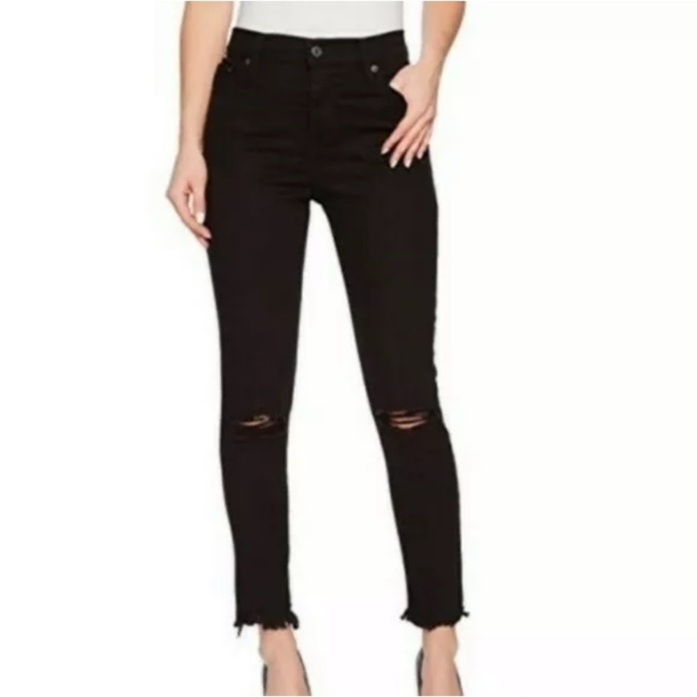 Levi’s black wedgie skinny jeans distressed 24